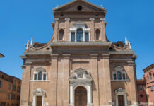 Esterno della Basilica della Ghiara-Reggio Emilia